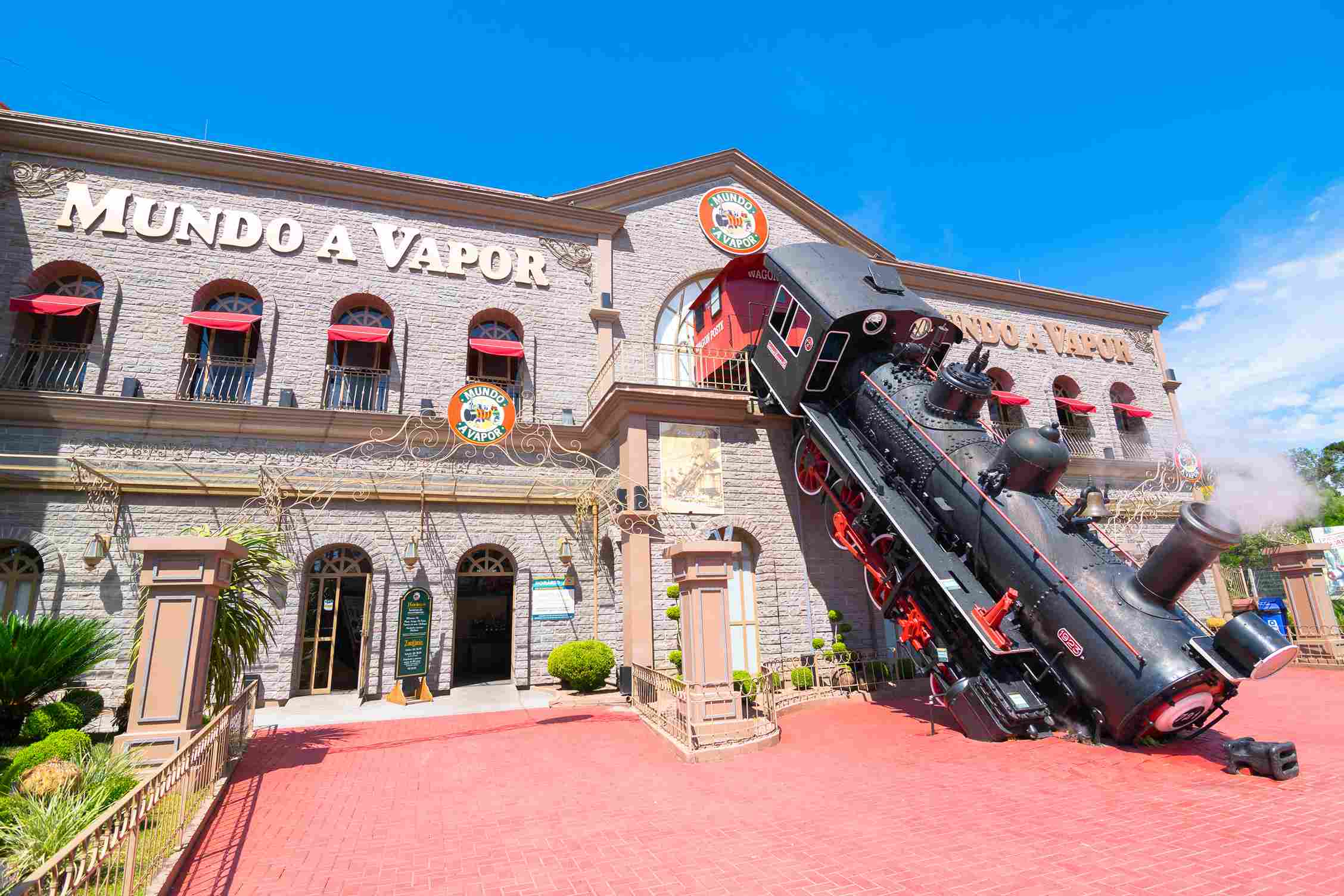 Fachada do Mundo a Vapor em Gramado