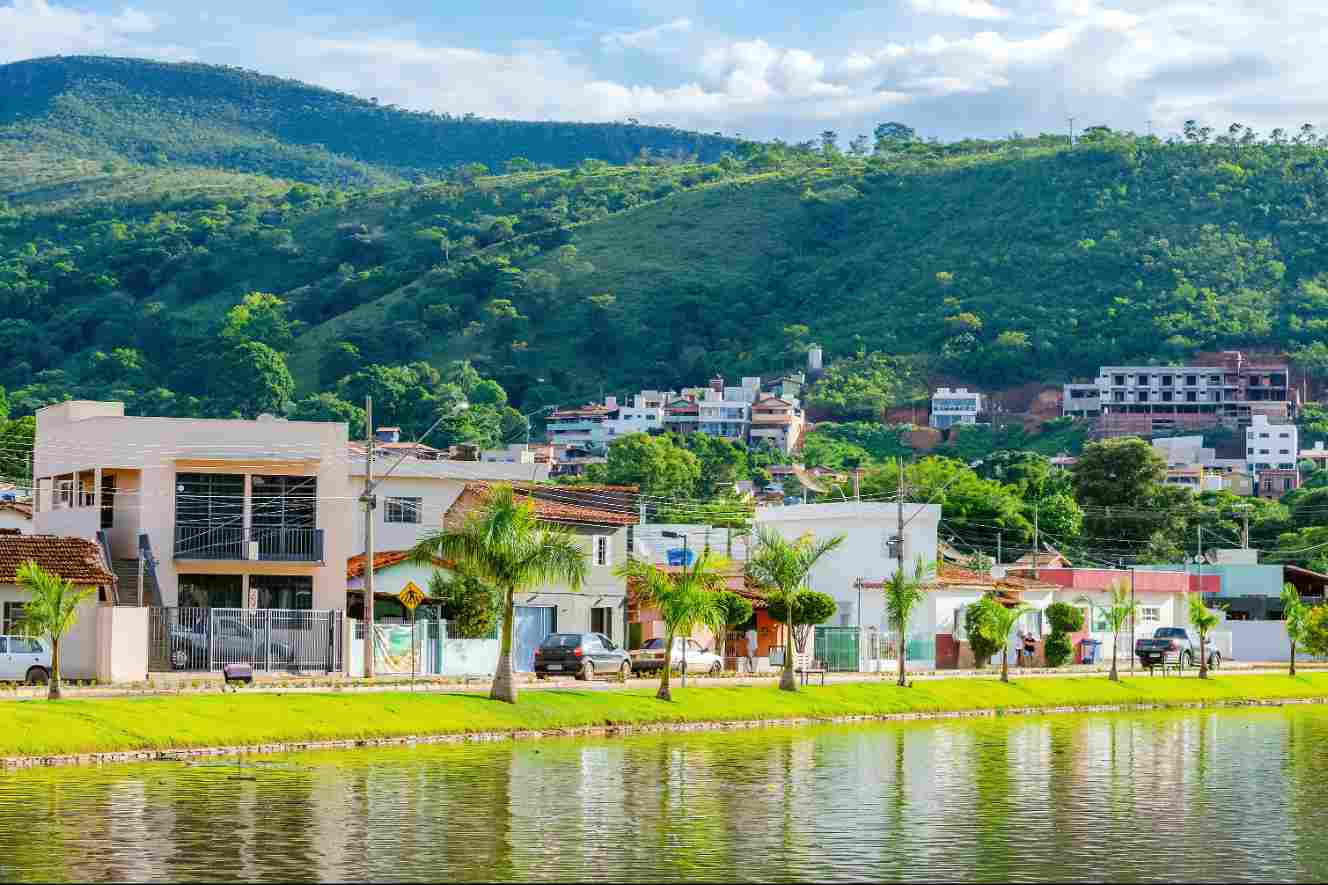 casas em capitólio